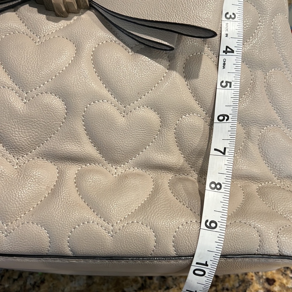 Betsey Johnson‎ Embroidered Heart Big Bow Beige Satchel Shoulder Purse Bag - Picture 7 of 7